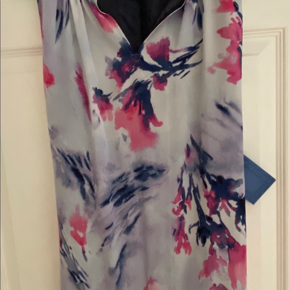 Brand new Vera want floral dress